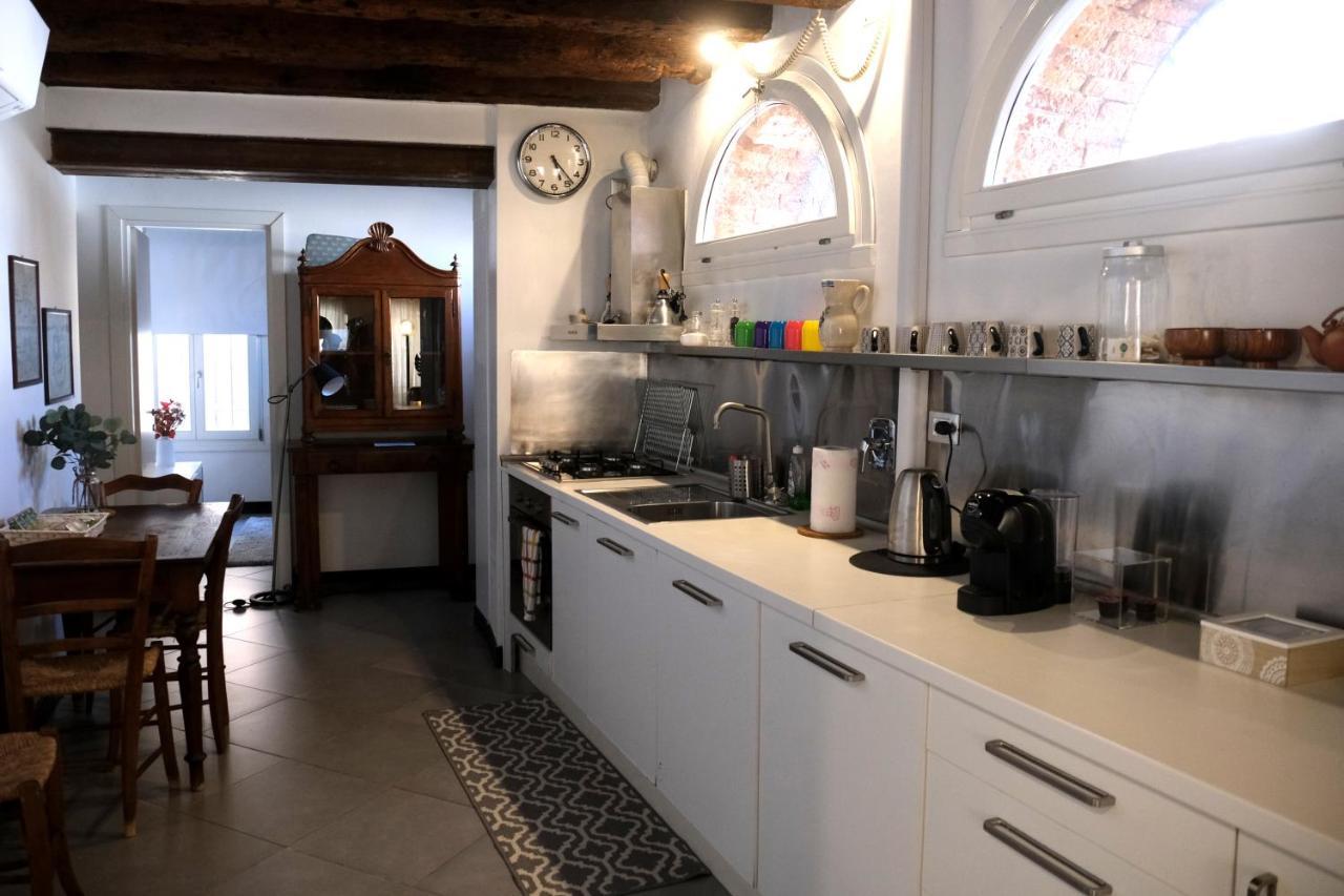 Accogliente Mini Appartamento Super Centrale Venesia Bagian luar foto
